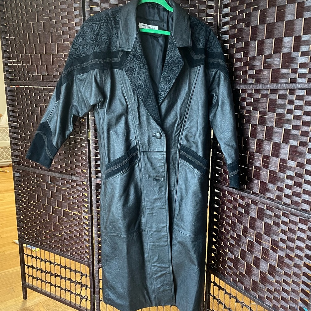 Vintage Genuine Black Leather Coat with Shoulder Pads Paisley - Size Small